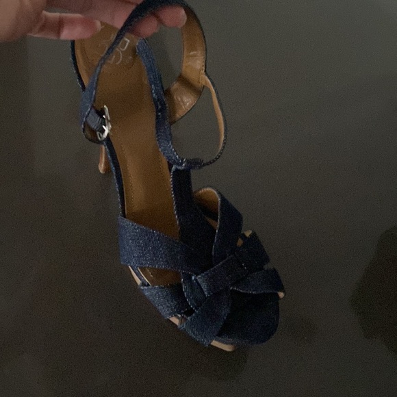 BCBG denim sandals - Picture 3 of 4